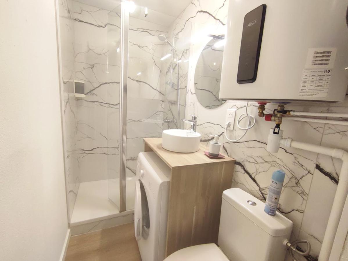 Le Cerf Charmant, T2, Luchon, Wifi, Balcon, Ascenseur, 4 Personnes Bagnères-de-Luchon エクステリア 写真