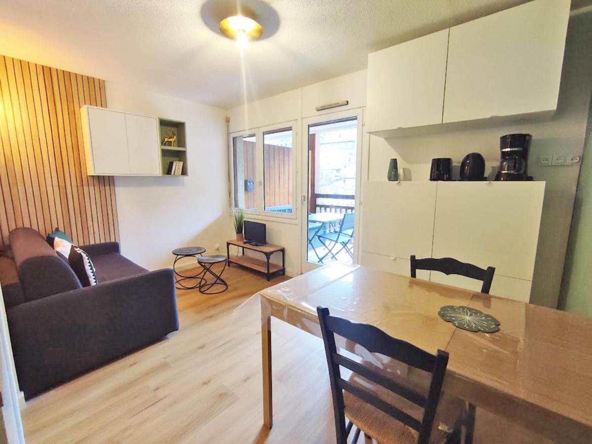 Le Cerf Charmant, T2, Luchon, Wifi, Balcon, Ascenseur, 4 Personnes Bagnères-de-Luchon エクステリア 写真